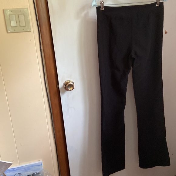 Dolce Donna NWOT polyester & rayon slacks brown 41” waist to hem silky feel - Picture 2 of 5